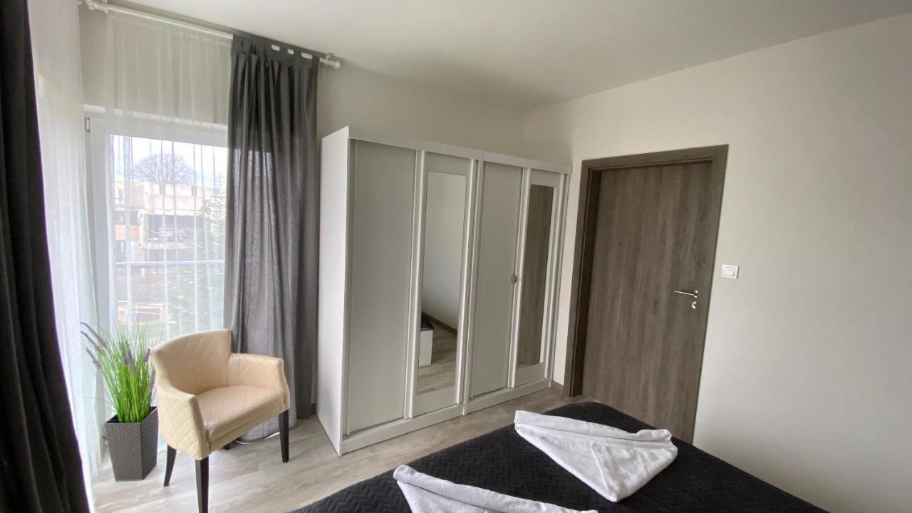 Apartament Eden 5 Morz Basen&Spa Сяноженти Екстериор снимка